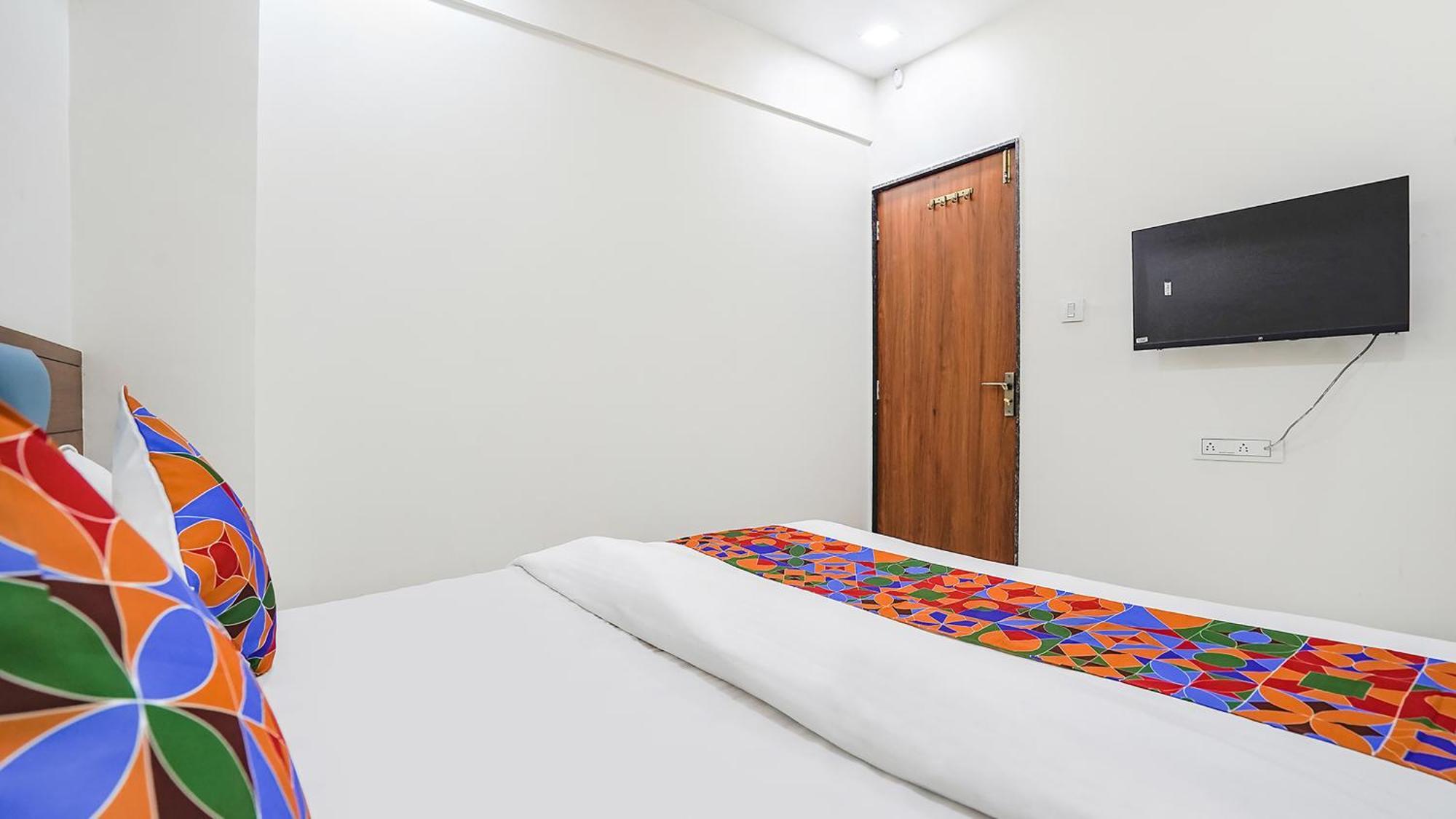 Fabhotel Vishala In Ahmedabad Exterior foto
